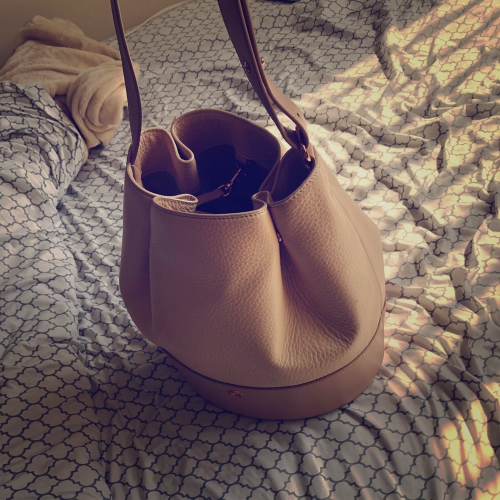 Marianna Hewitt Dagne Dover Ava Bucket NWOT